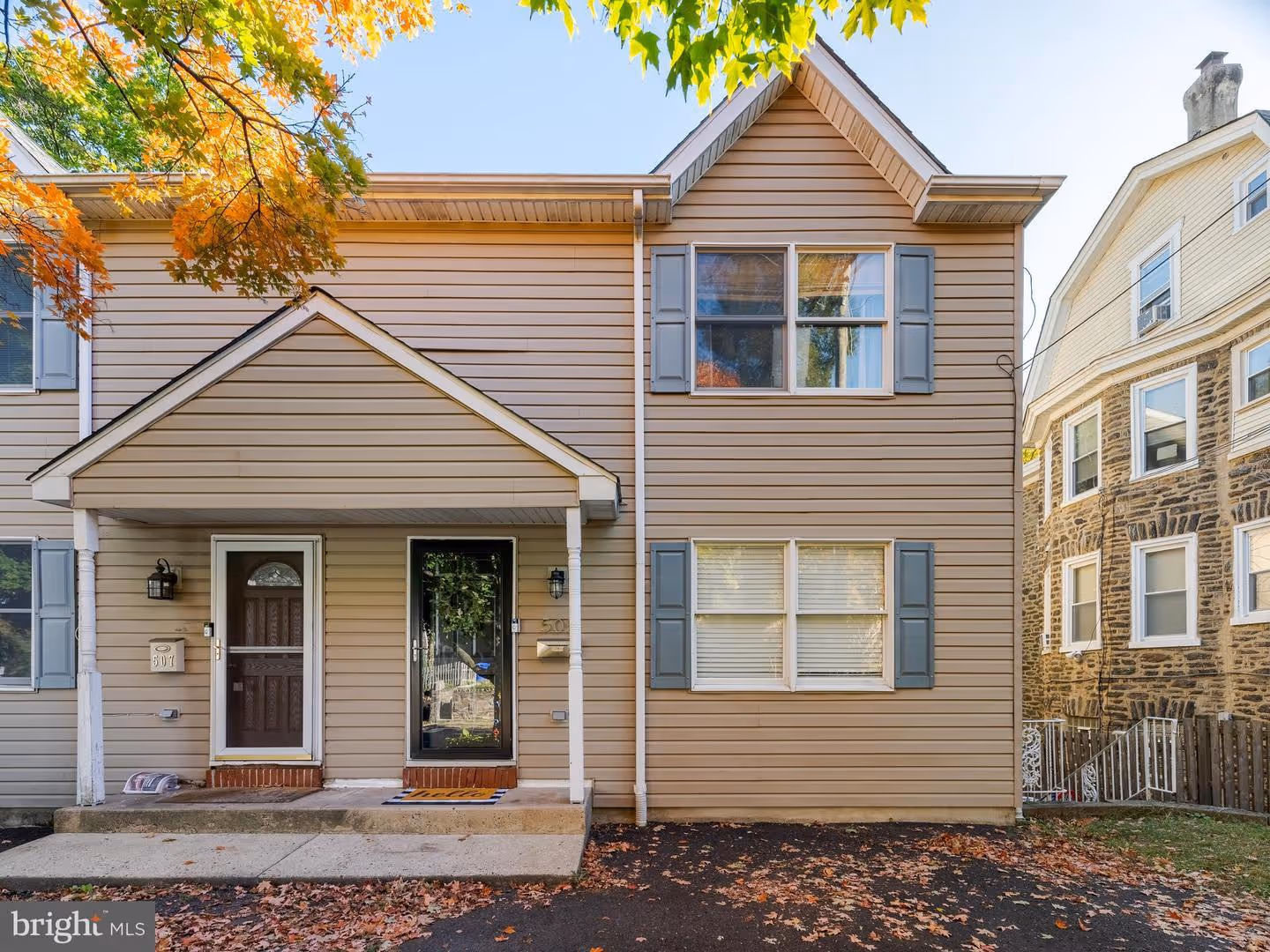 Front of house listed as sold by Chris