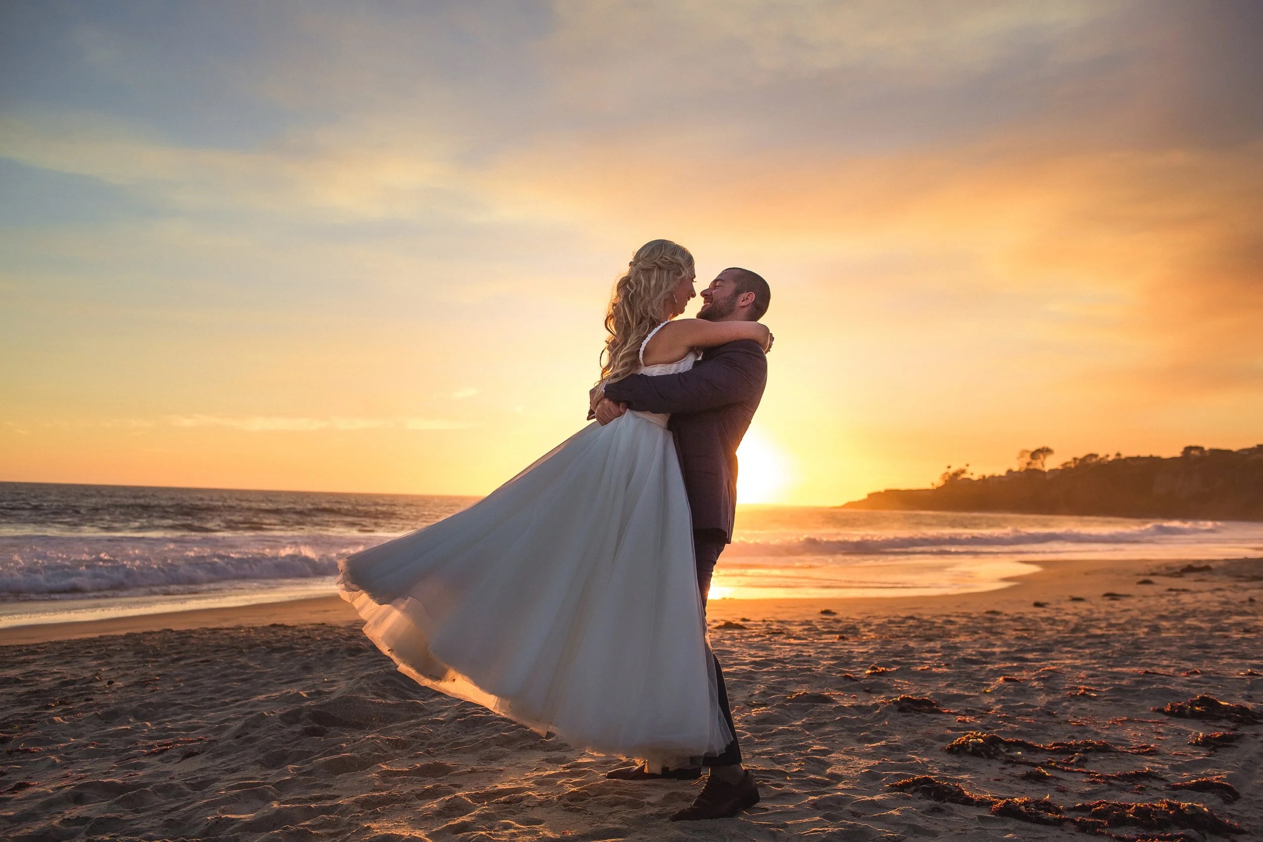 Demystifying the Differences: Day-of Coordinator vs. Wedding Planner