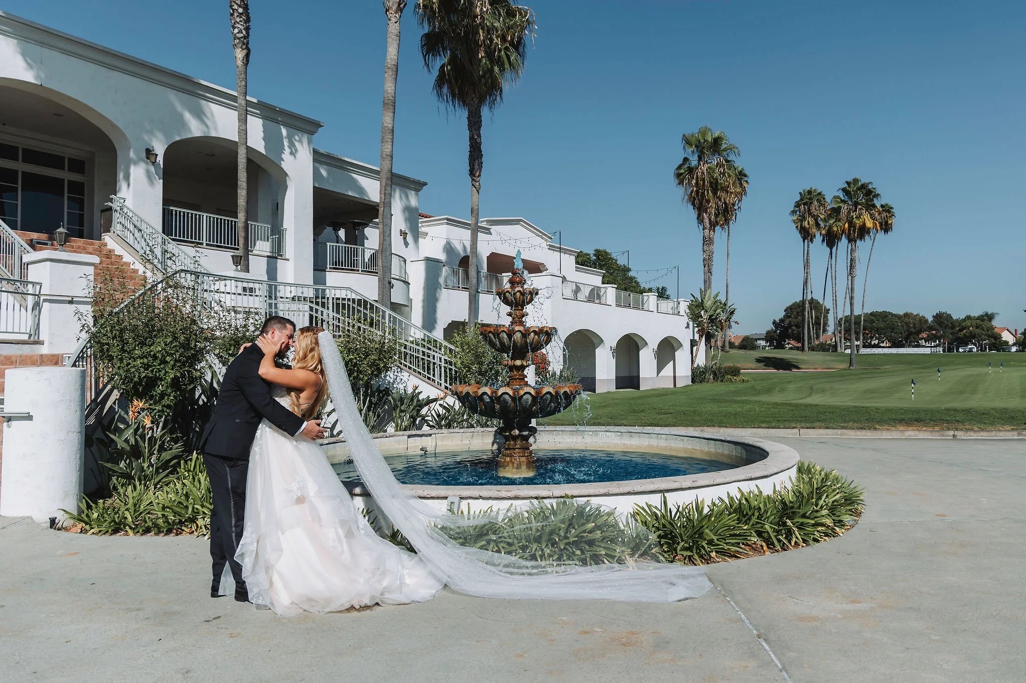 The Allure of Golf Course Weddings for a Bride to Be