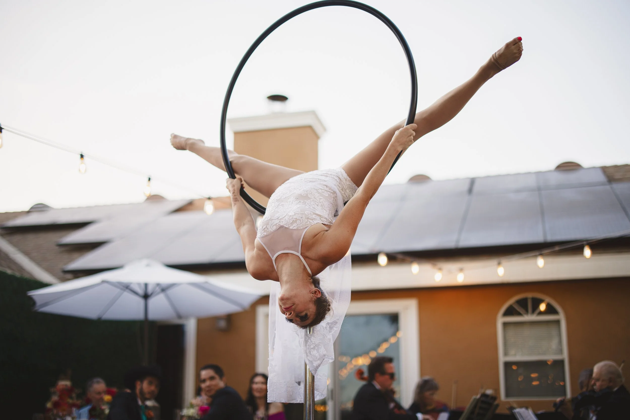6 Unique Wedding Reception Entertainment Ideas that Will Leave Guests in Awe