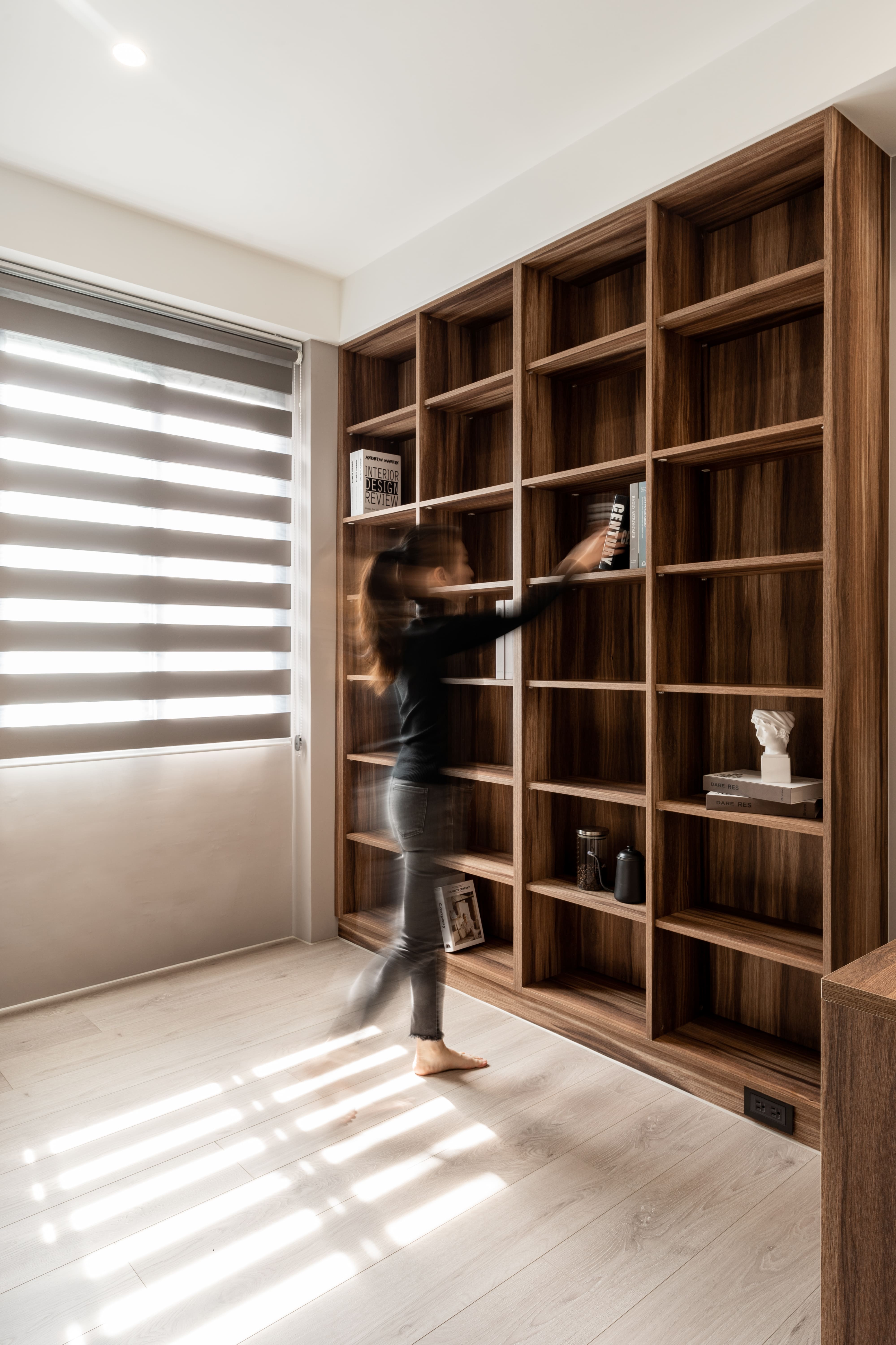 image of home appliances powered by solar energy