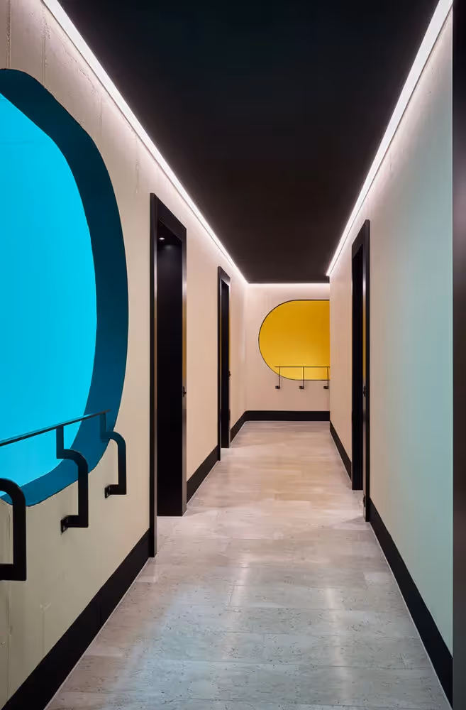 Malerarbeiten an Mehrfamilienhaus