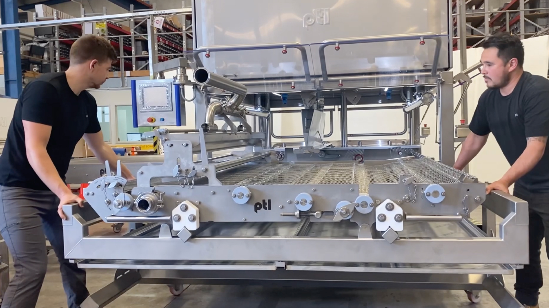 Easy to clean bar-enrobing machine