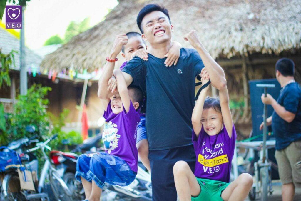 Tham gia trại hè là cách để bạn xả hơi sau một năm học dài