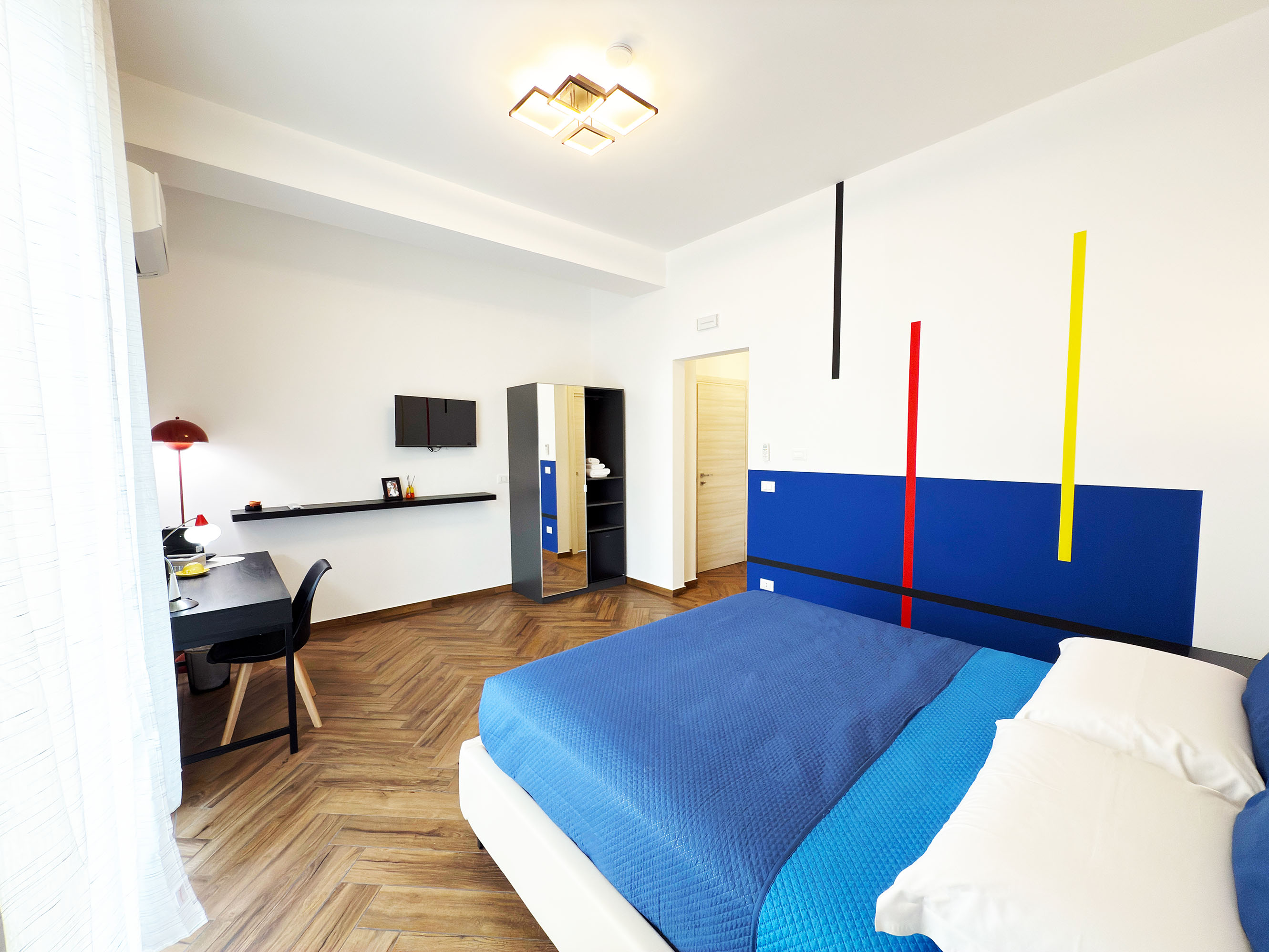 Camera matrimoniale in stile industriale - Ypnos B&B Reggio Calabria