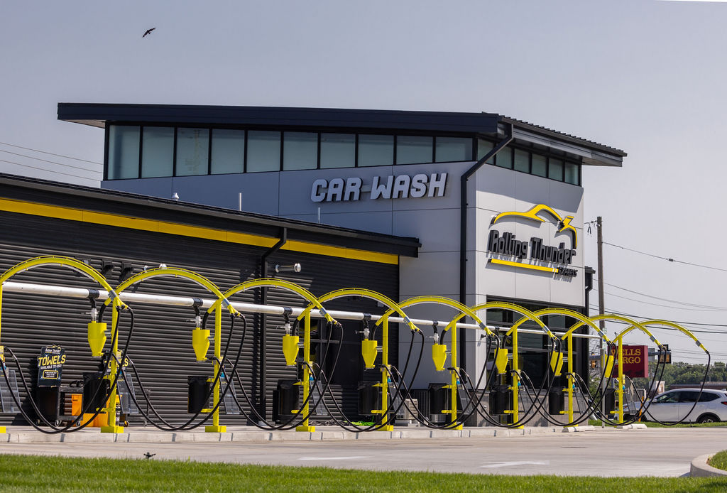 Rolling Thunder Carwash