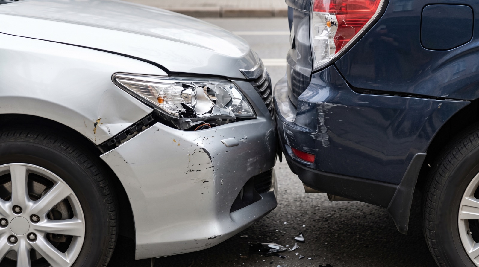 Two cars after a minor collision