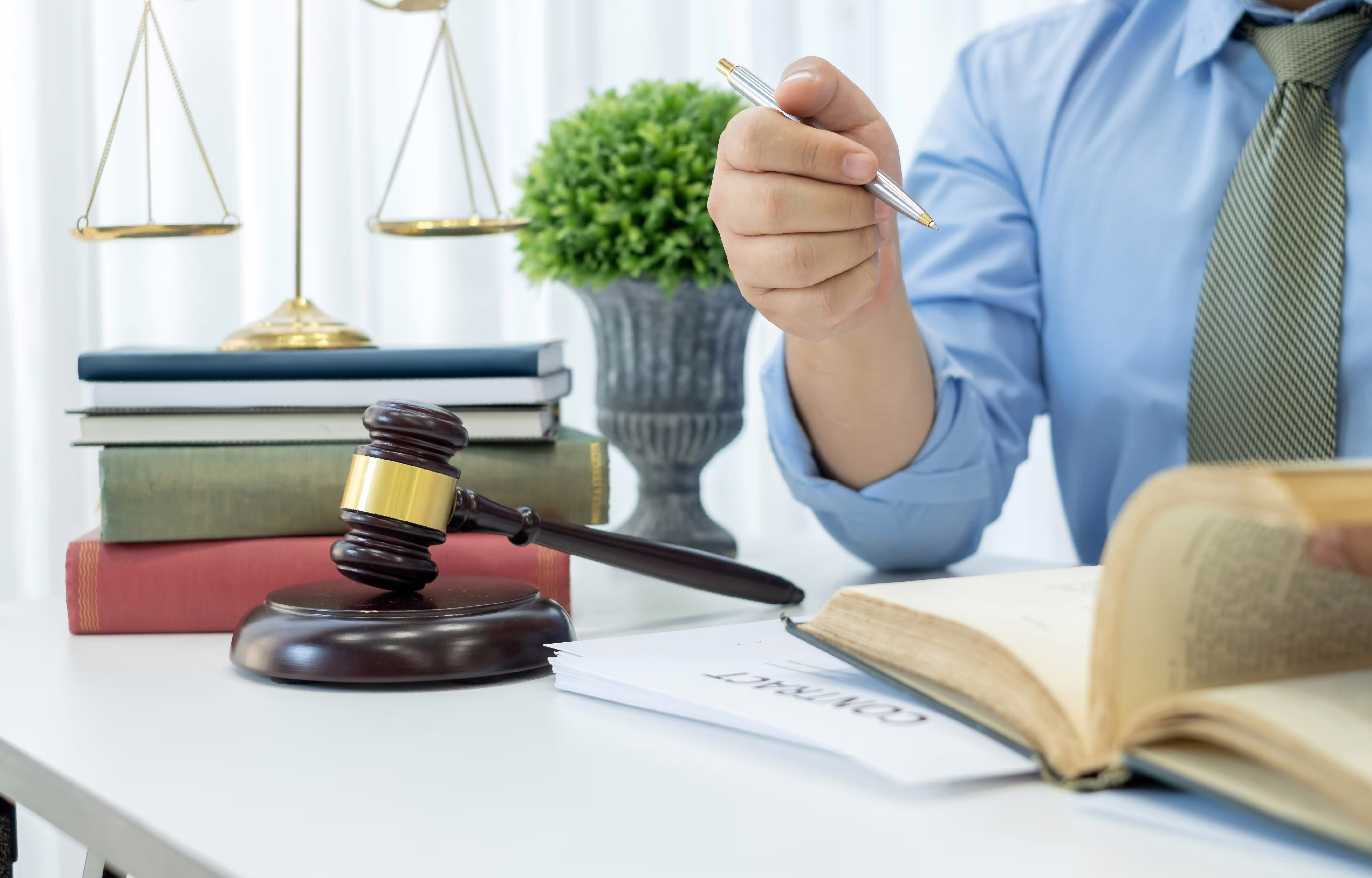 SARL ou SAS : quelle forme juridique choisir pour sa société — Cabinet SJG Avocat