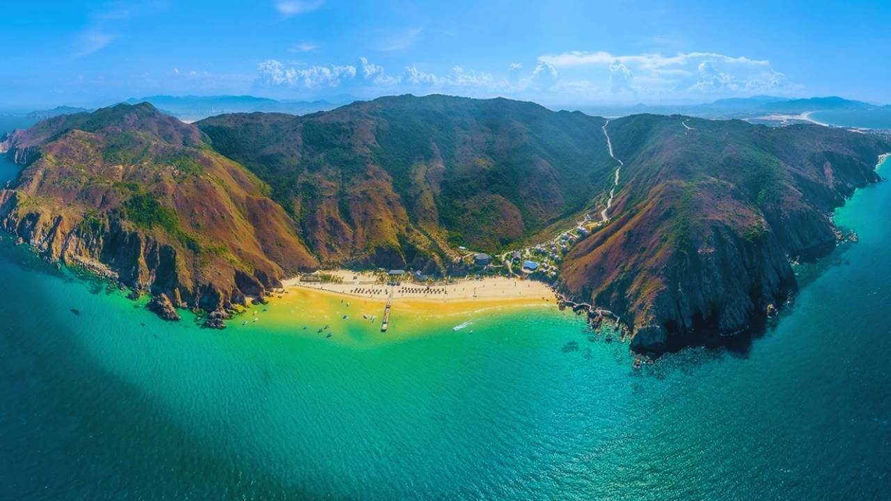 Panoramic aerial view of Ky Co Beach in Quy Nhon.