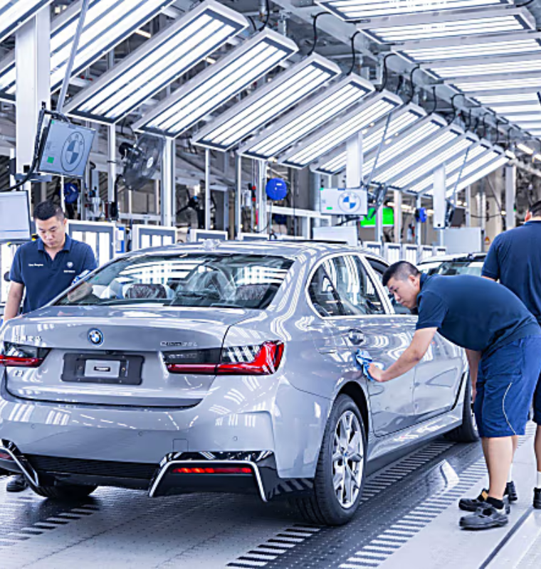 BMW Reports 37% Decline in Annual Net Profit, Cites Weakening Demand in China