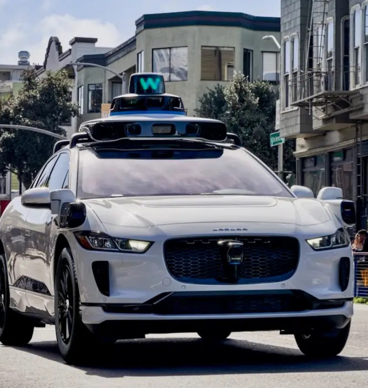 Waymo Hits 250,000 Weekly Paid Robotaxi Rides as U.S. Cities Embrace Autonomous Mobility