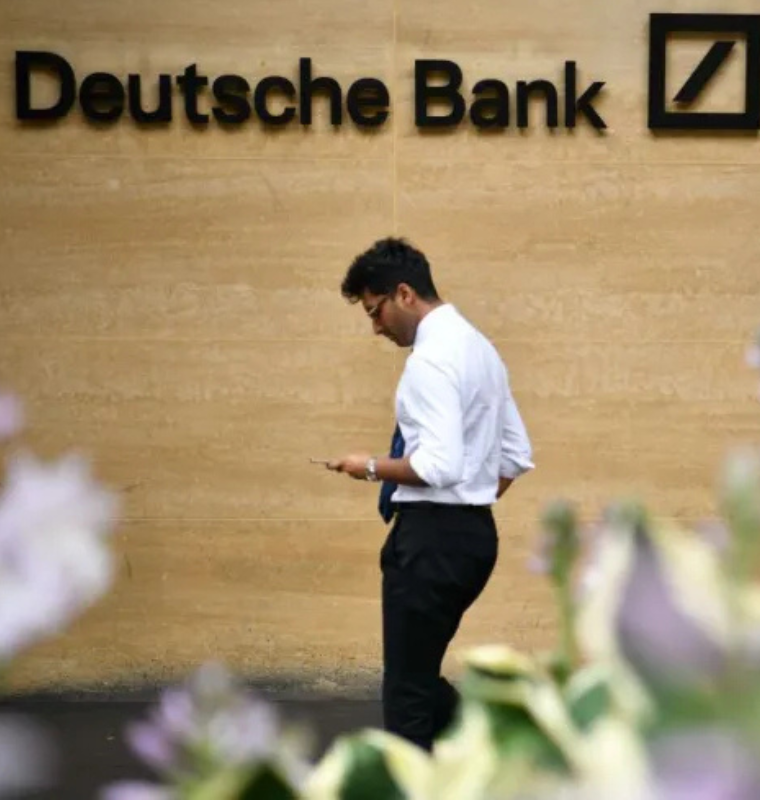 ​Deutsche Bank Achieves Highest Quarterly Profit in 14 Years Amid Tariff Turbulence