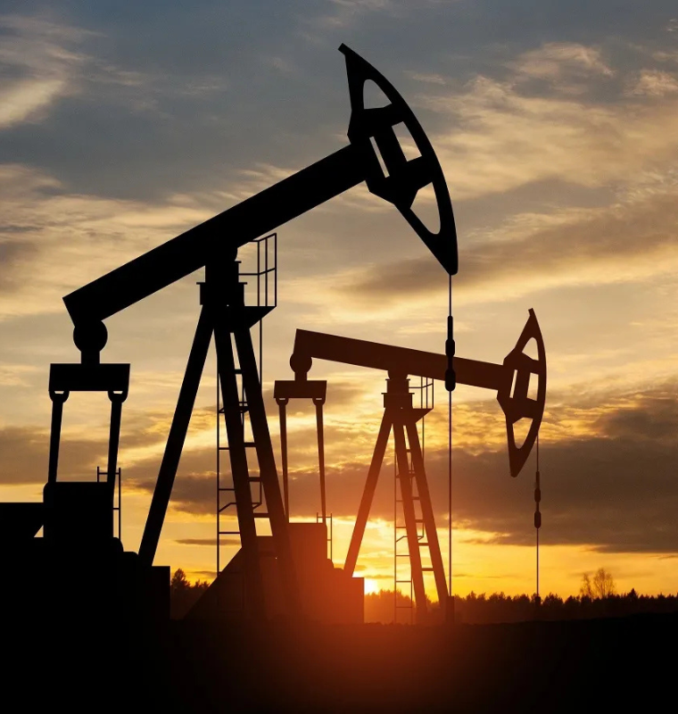 Oil Prices Plunge Over 4% as OPEC+ Announces Major Production Hike for June