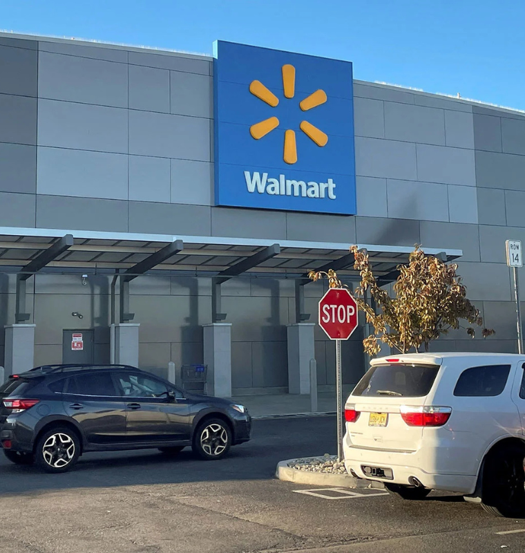 Walmart to Announce First-Quarter Earnings: What Investors Should Watch For