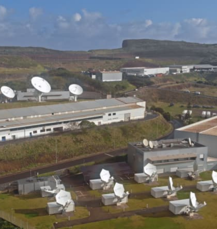 French-Backed Capital Boost Sends Starlink Competitor Eutelsat Soaring 22%