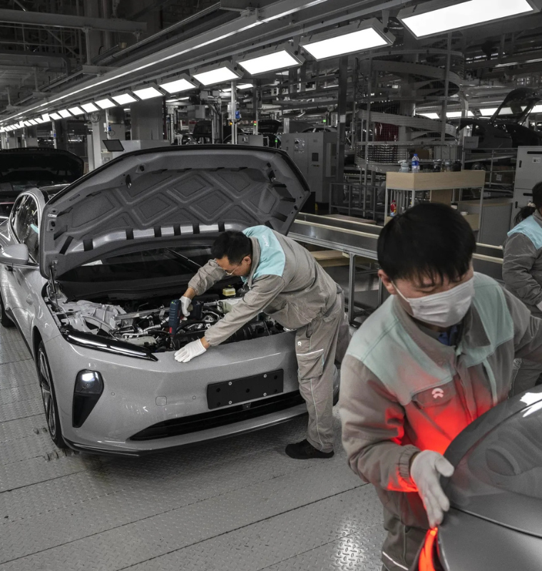 China’s Industrial Profits See Sharpest Drop in 7 Months, Signaling Deepening Deflation Pressures