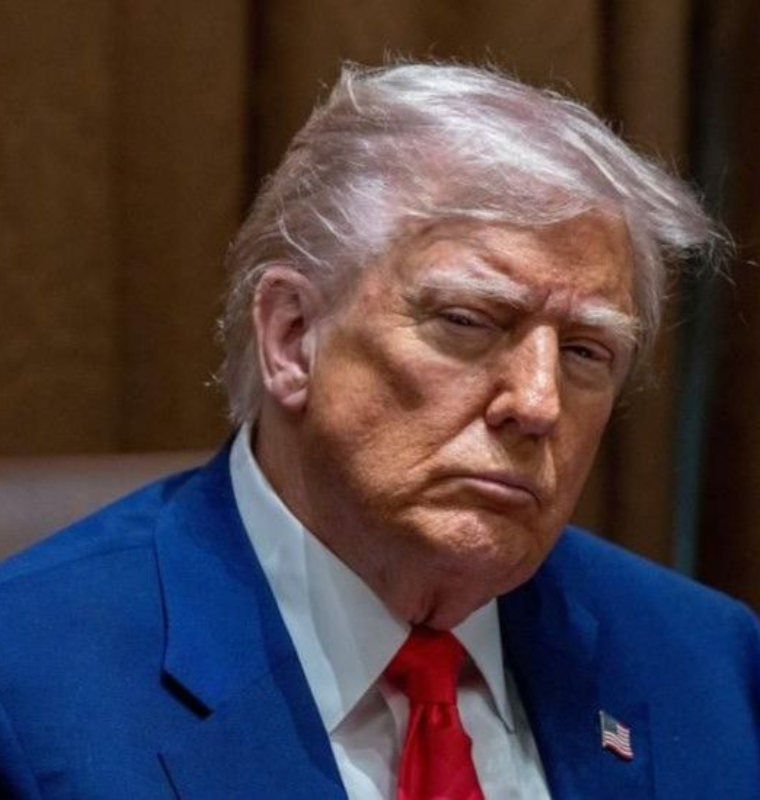 Trump Extends Tariff Deadline Again, Keeping Global Trade Talks in Limbo