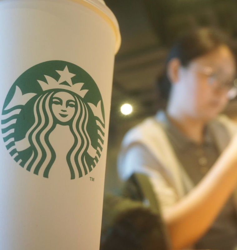 Starbucks China Draws Multiple Bids Valuing Coffee Giant Up to $10 Billion, Sources Reveal