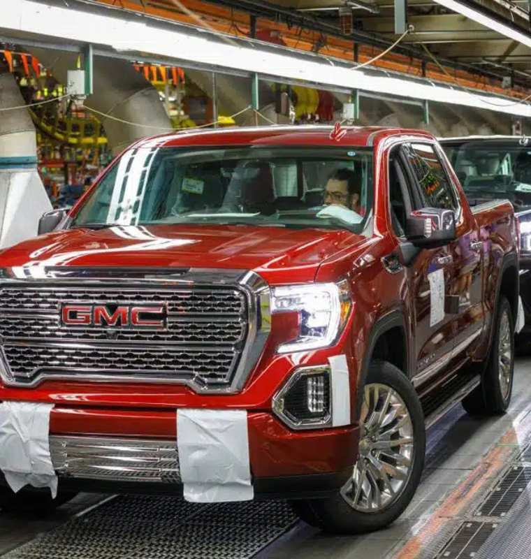 General Motors Shifts Cadillac Escalade Production to Michigan, Expands Pickup Truck Manufacturing Amid Strong Demand