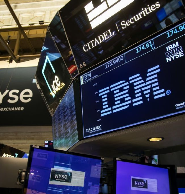 IBM Shares Slip Despite Strong Earnings; Software Revenue Slightly Misses Expectations