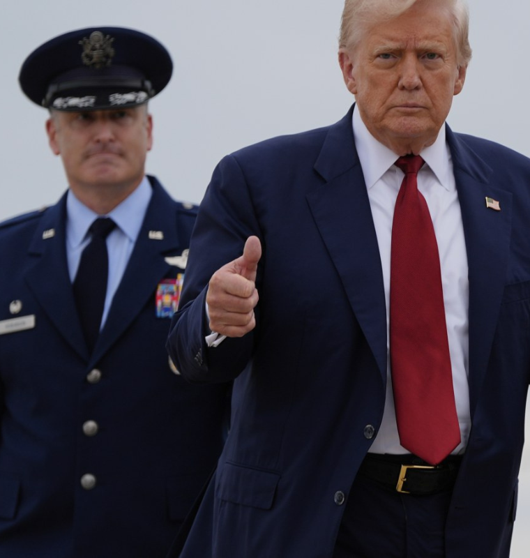 White House Under Fire as Trump Justifies Firing BLS Chief Over Jobs Data Revisions
