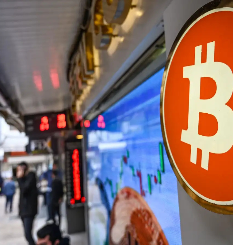 Crypto Market Erases Nearly All 2025 Gains After Sharp October Downturn