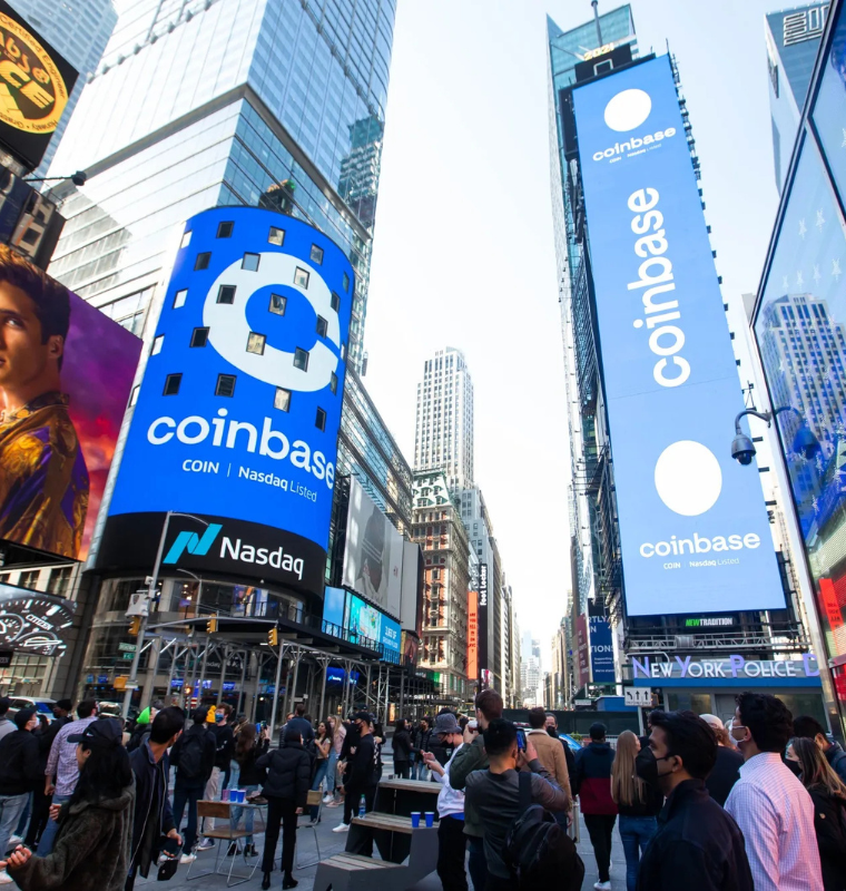 Coinbase Shares Slide Amid Market Weakness and Analyst Revisions