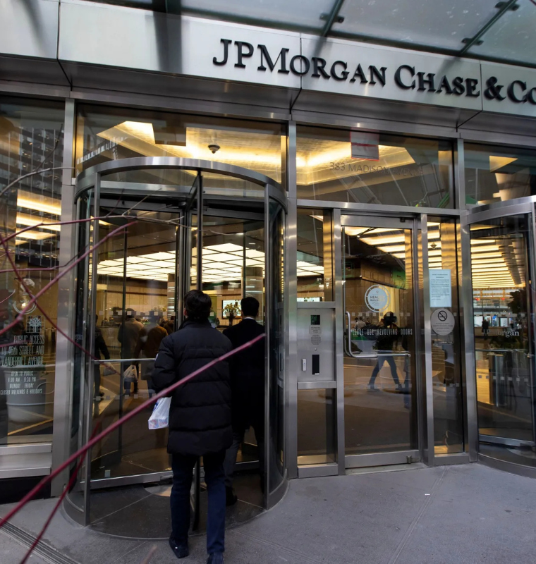 JPMorgan Explores Crypto Trading for Institutional Clients