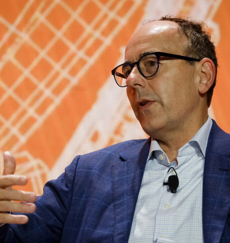 VanEck Predicts Bitcoin as 2026’s Leading Digital Asset