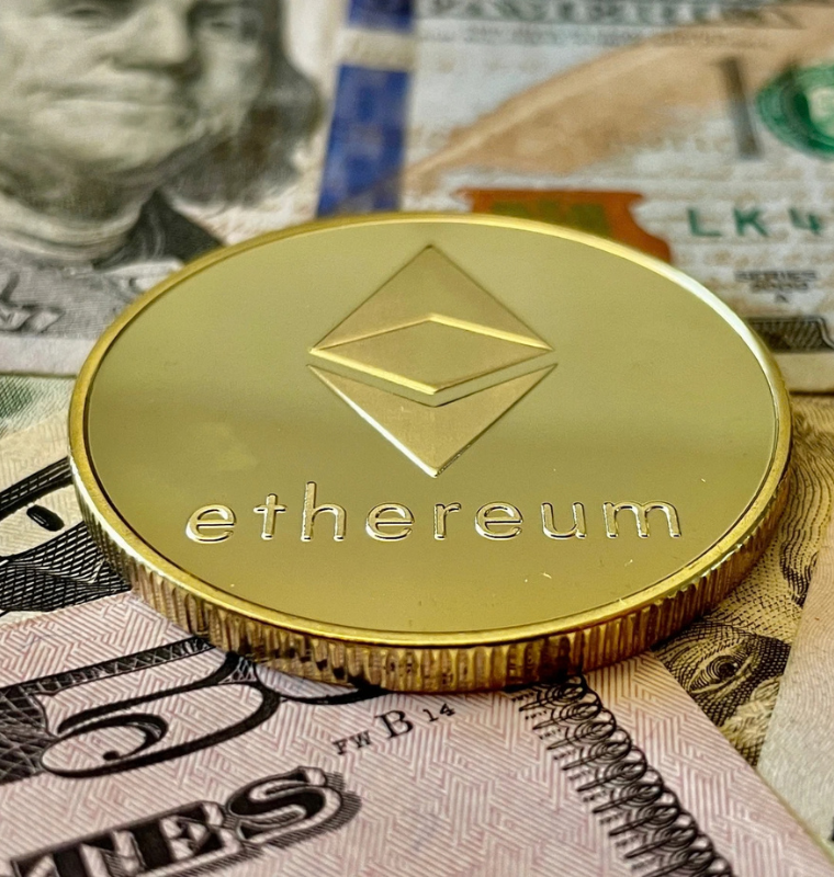 BlackRock Launches Staked Ethereum ETF as Institutional Demand for Yield Grows