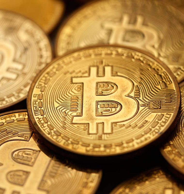 Cryptocurrency Gains Political Influence as Industry Funding Shapes Key US Senate Race