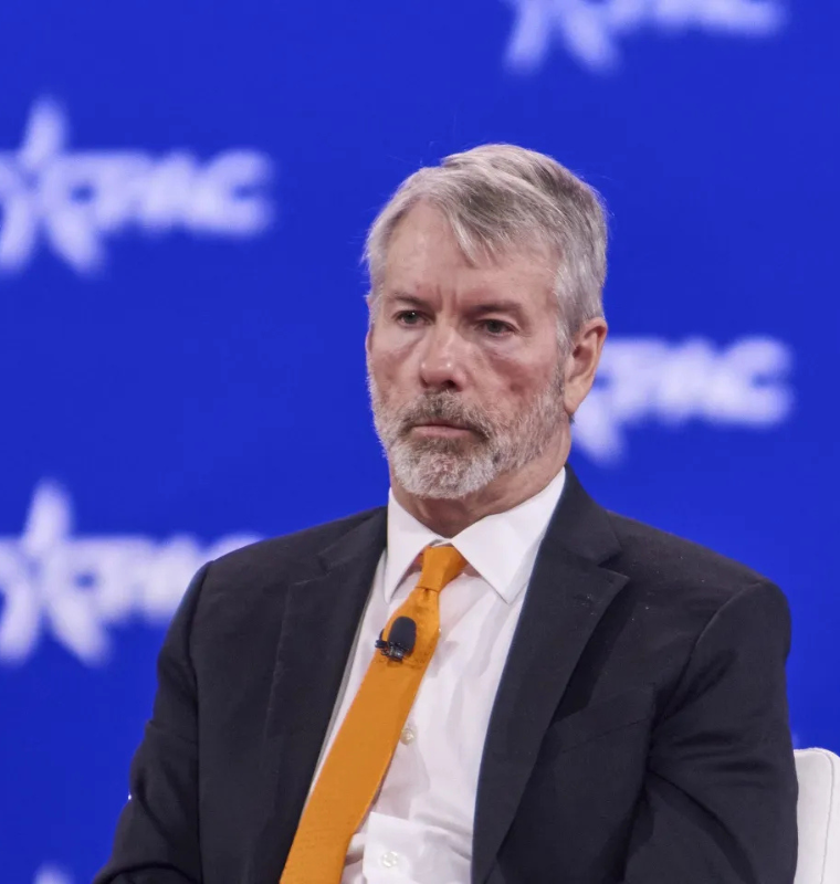 Corporate Giant Strategy Resumes Bitcoin Accumulation With 330 Million Dollar Purchase