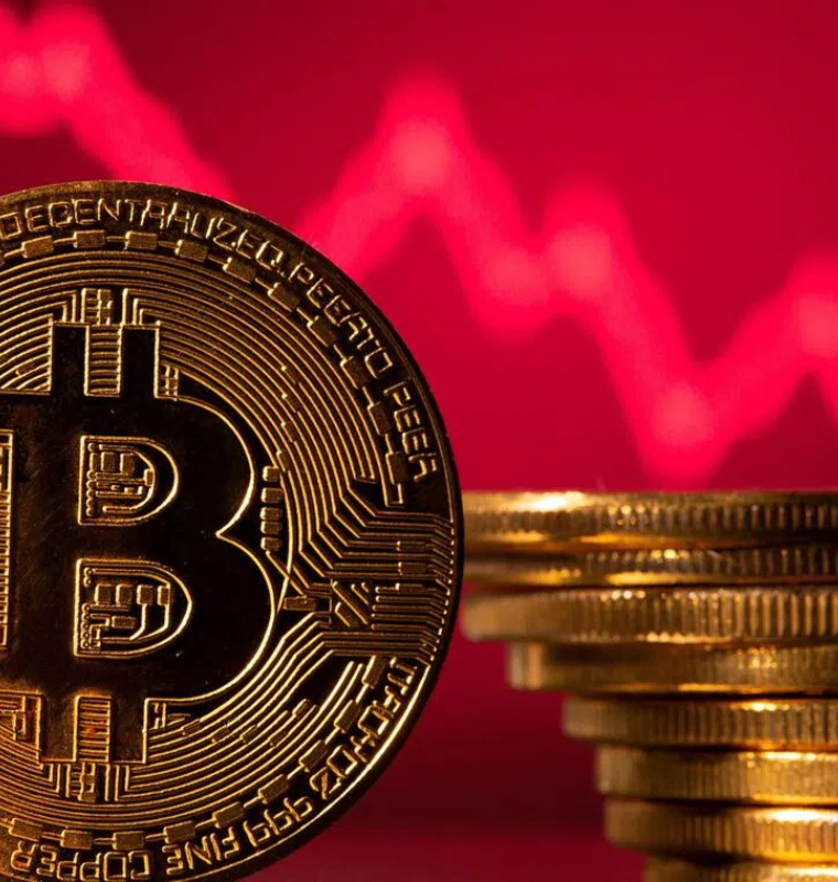 Bitcoin Falls Below 73 Thousand Dollars as Global Tensions Shake the Cryptocurrency Market