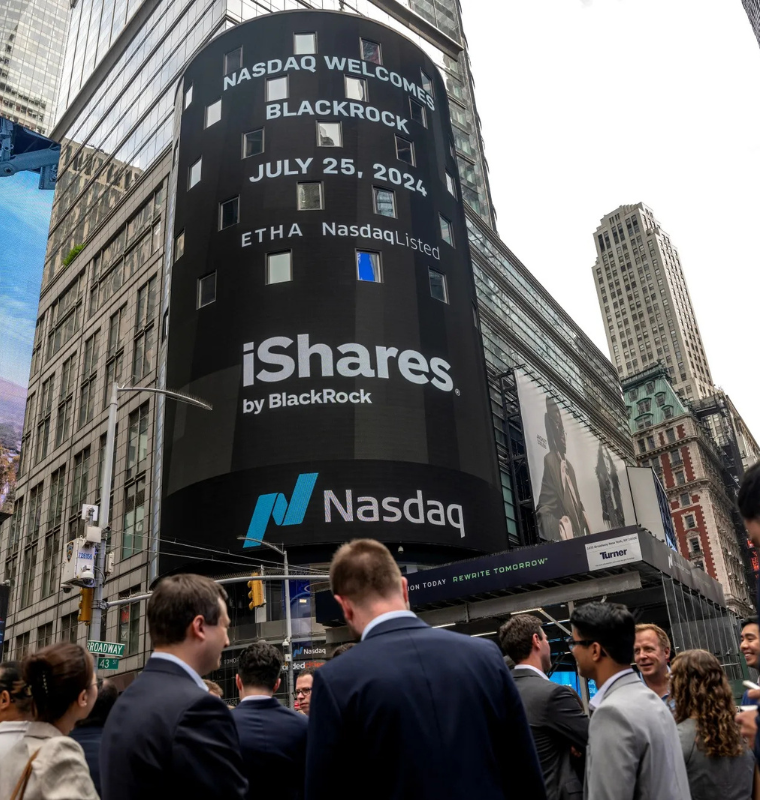BlackRock Bitcoin ETF Sees Massive $1.26 Billion Block Sale From Large Investor