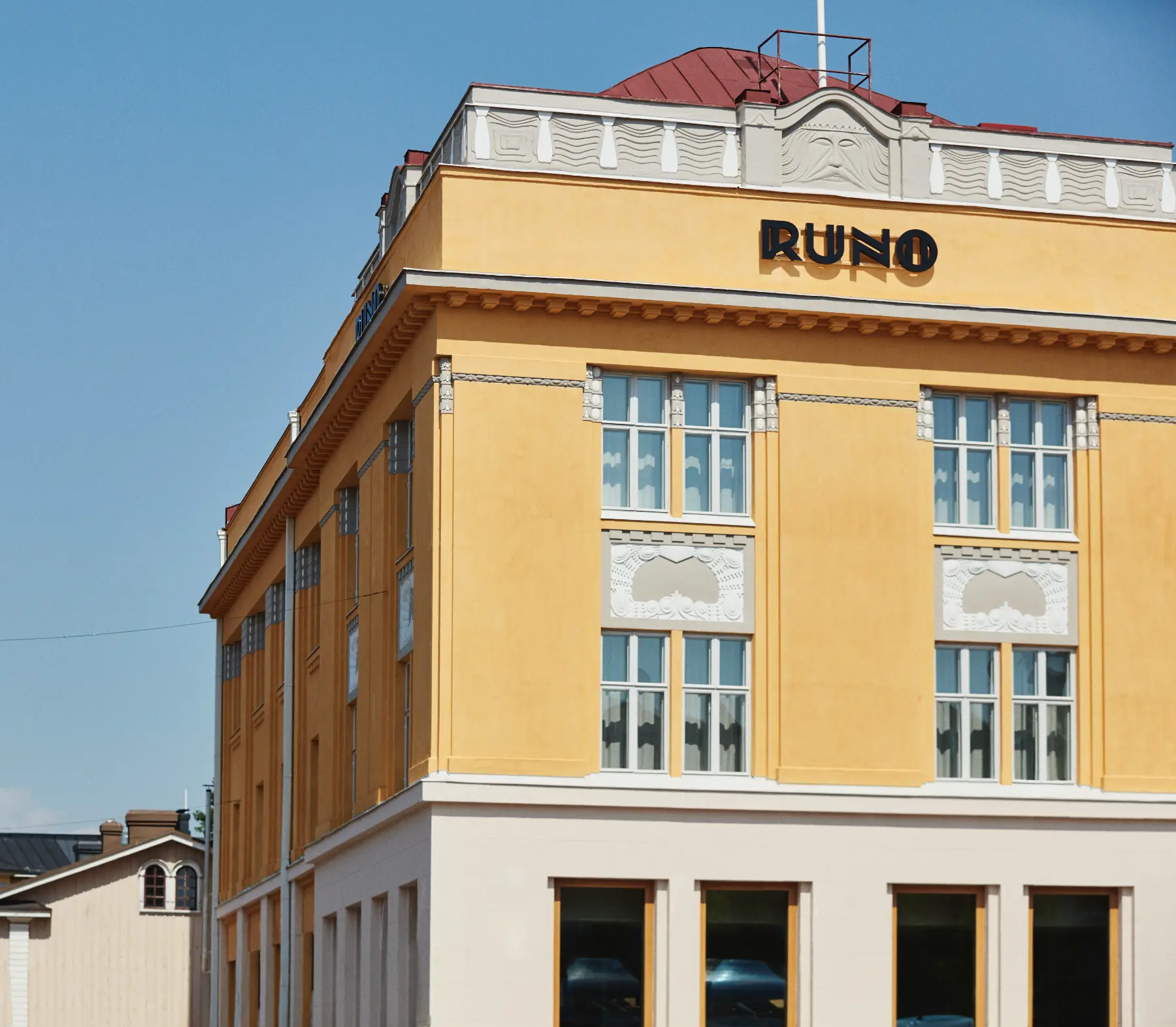 RUNO julkisivu