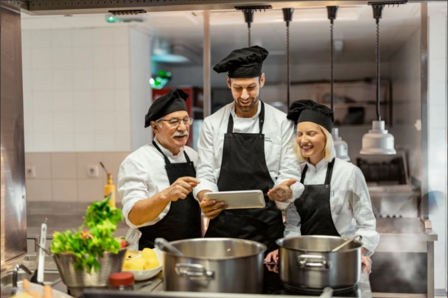 Best Practices for Sustaining Innovation in Multi-Branch Restaurants