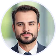 Connor Greenland headshot