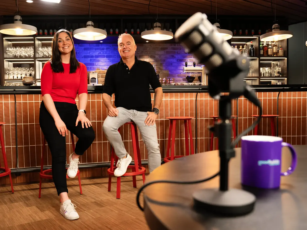 Maarten Franken sat with GoodHabitz Moving Forward podcast host.