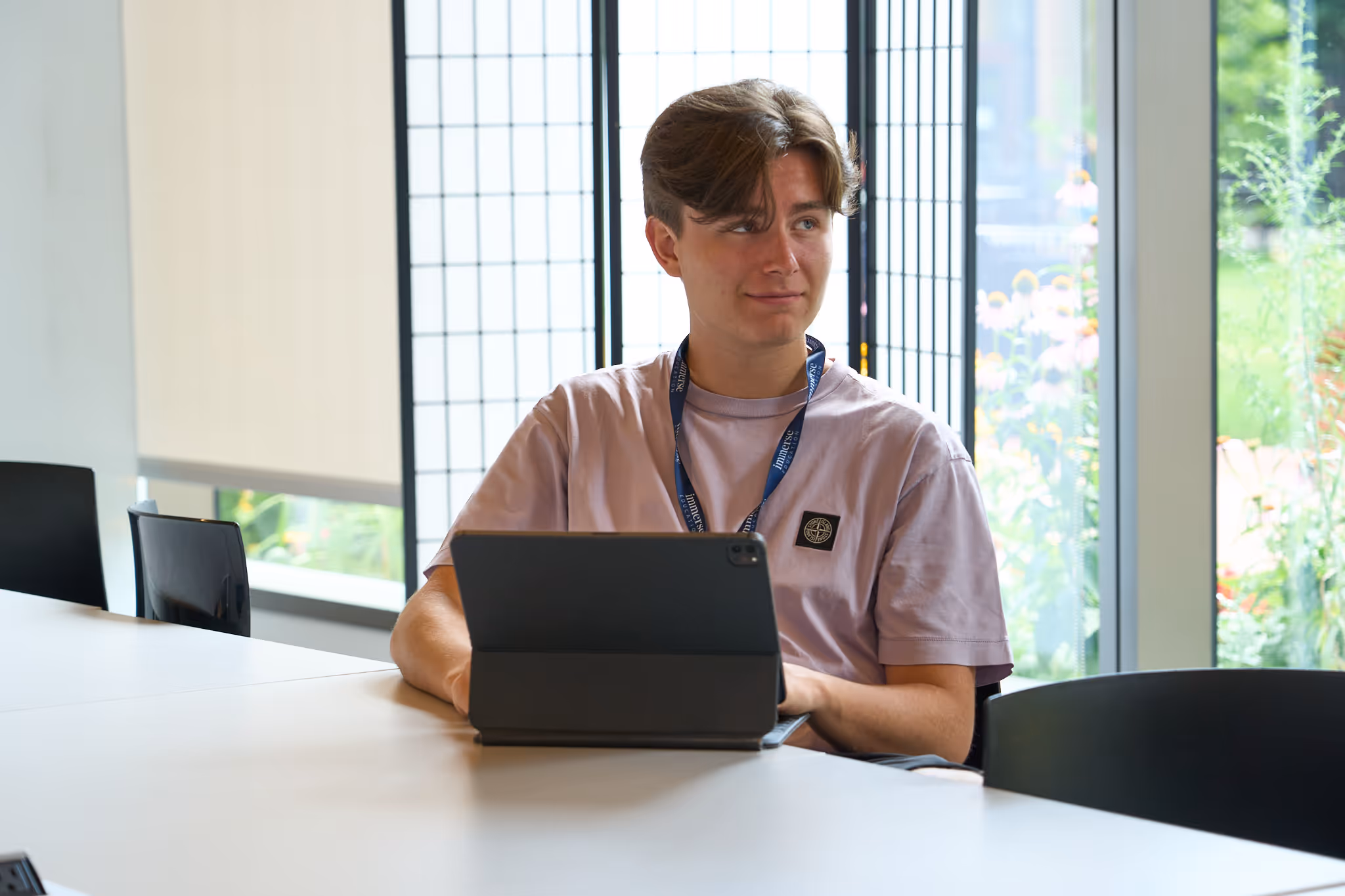 How Our 1:1 Online Research Programme Works