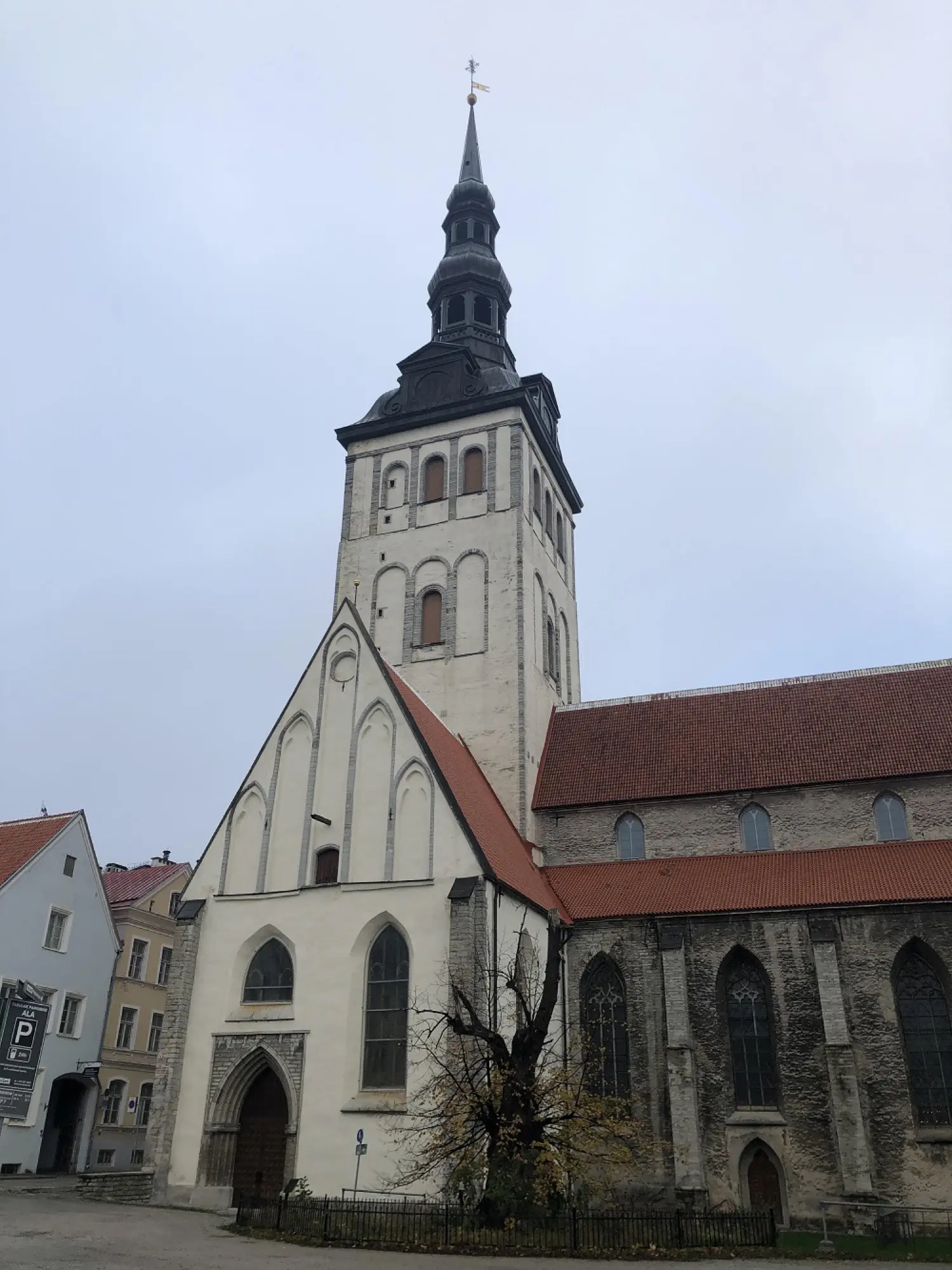 Vaade Niguliste kirikule