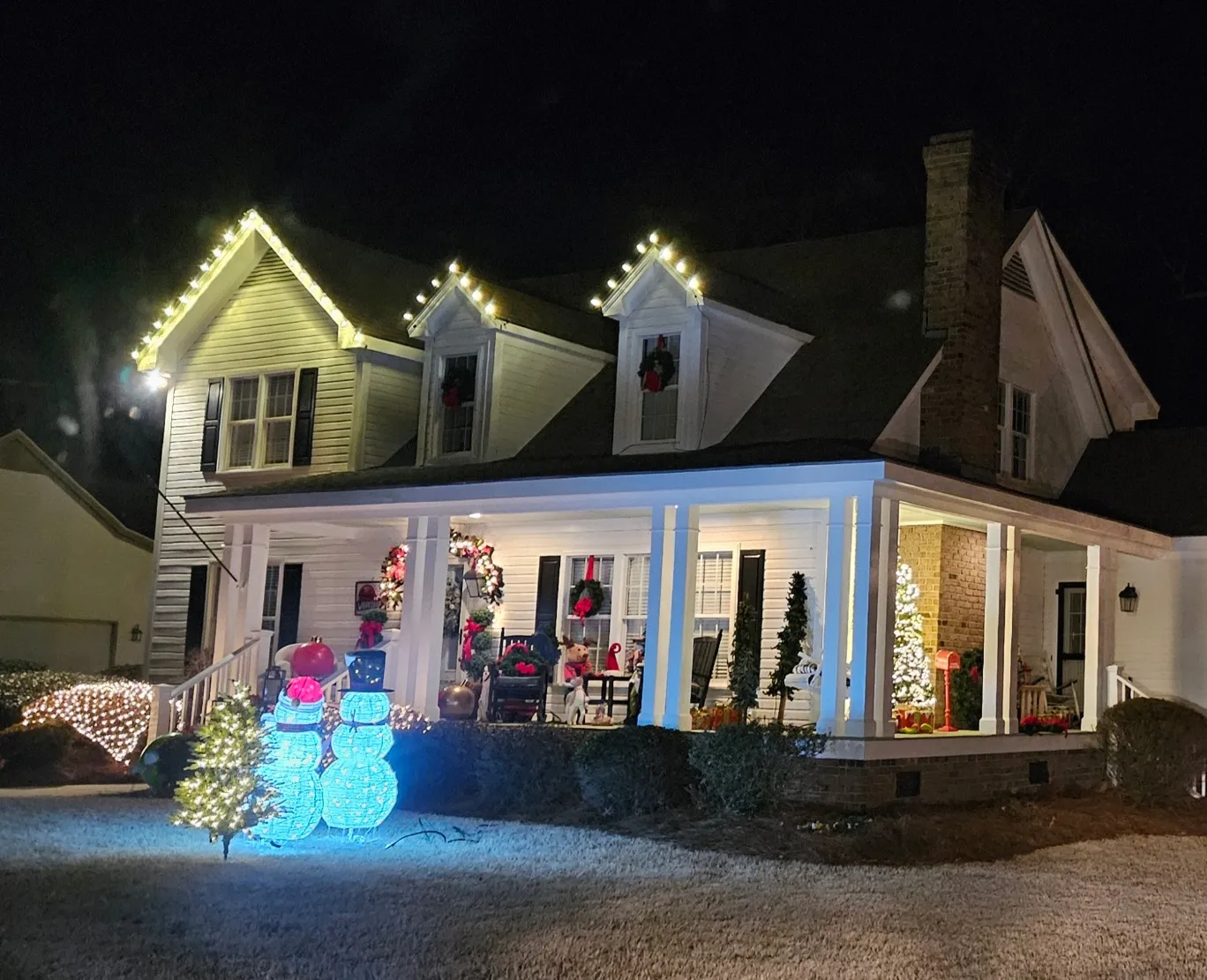 A Pitt County home with festive Christmas lights