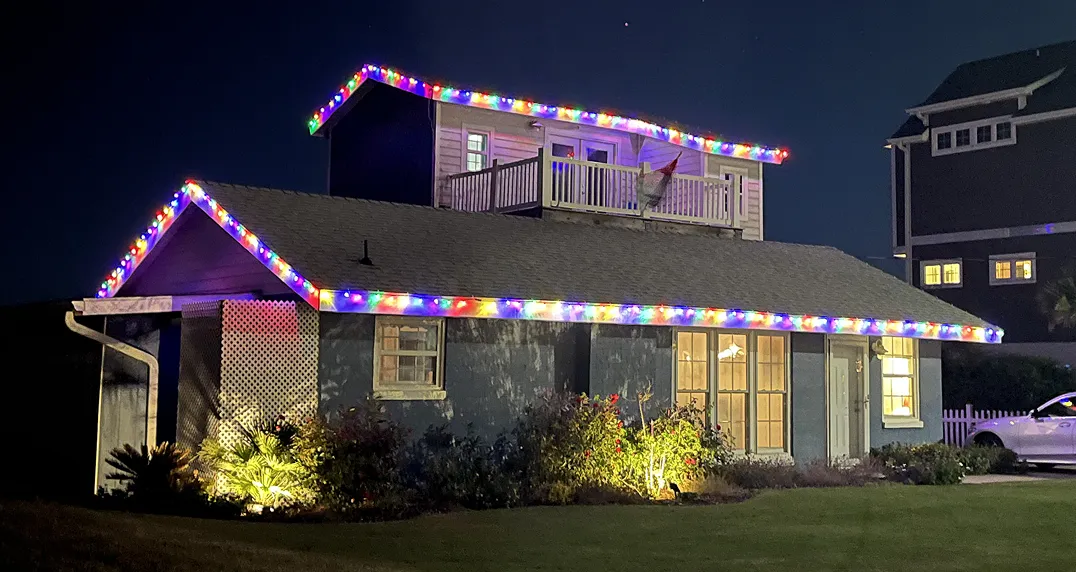 A home in Greenville, NC that has had Christmas lights installed professionally