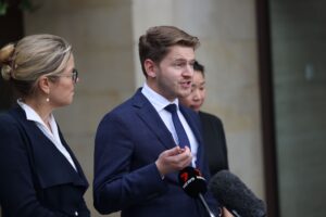 Labor Leaves Kids And Teachers Sweltering At School