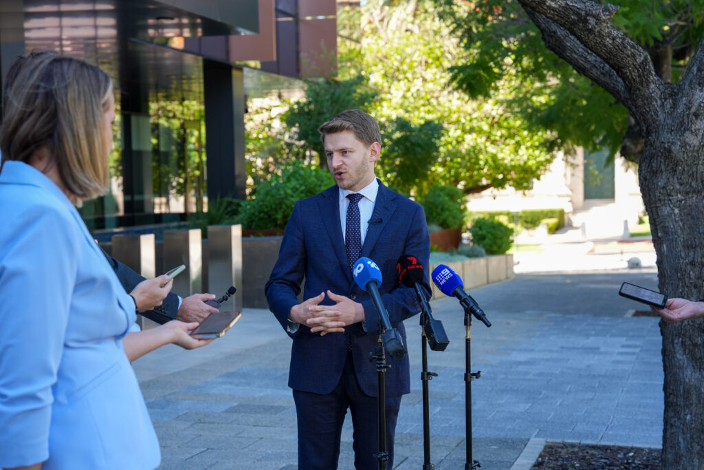STUDENTS SET TO SWELTER AGAIN AS LABOR’S SCHOOL AIR-CON PROGRAM STALLS