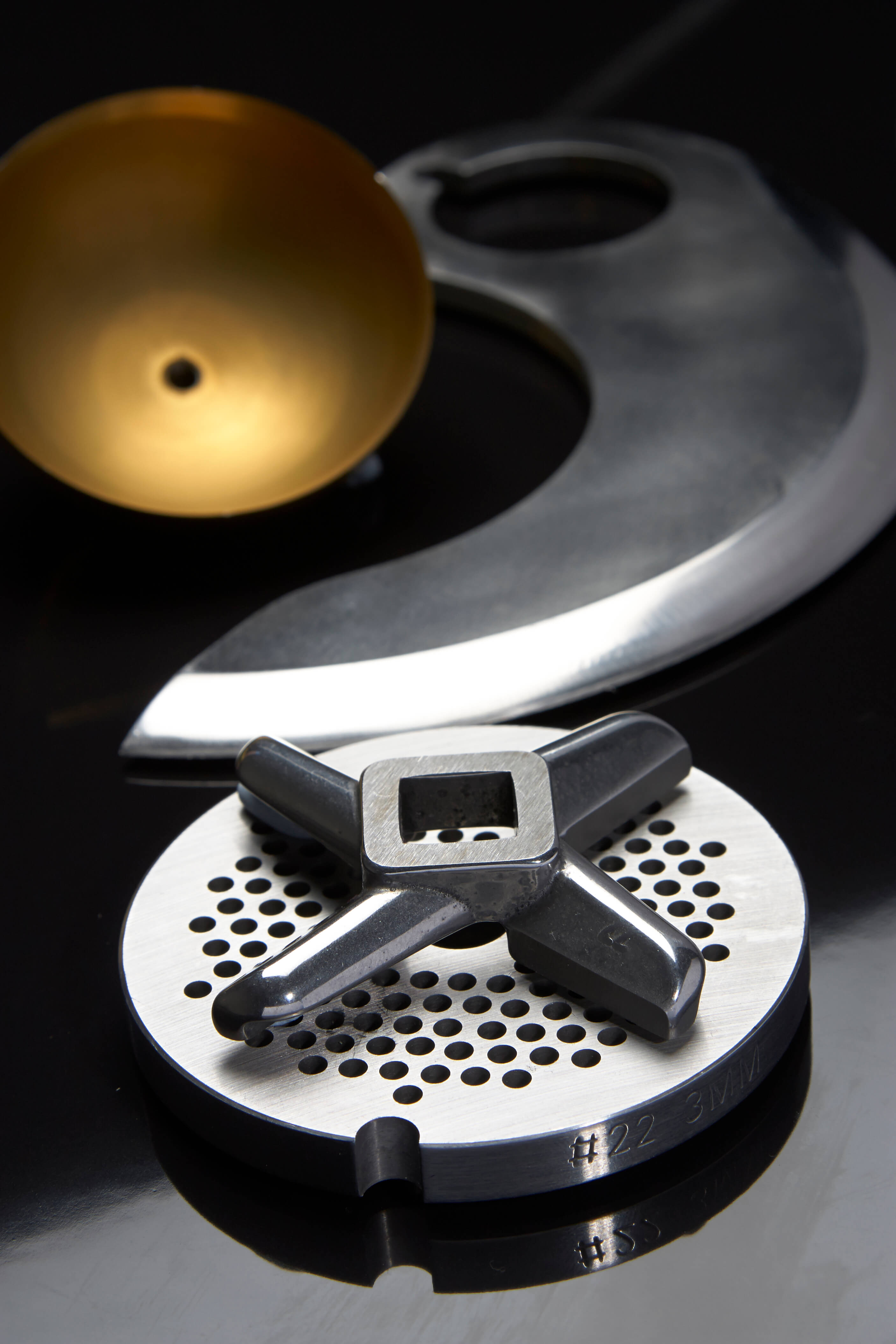 Bell peeler, owl chopper, mining plate with mincer. Showcasing Durham Duplex's high quality blades.