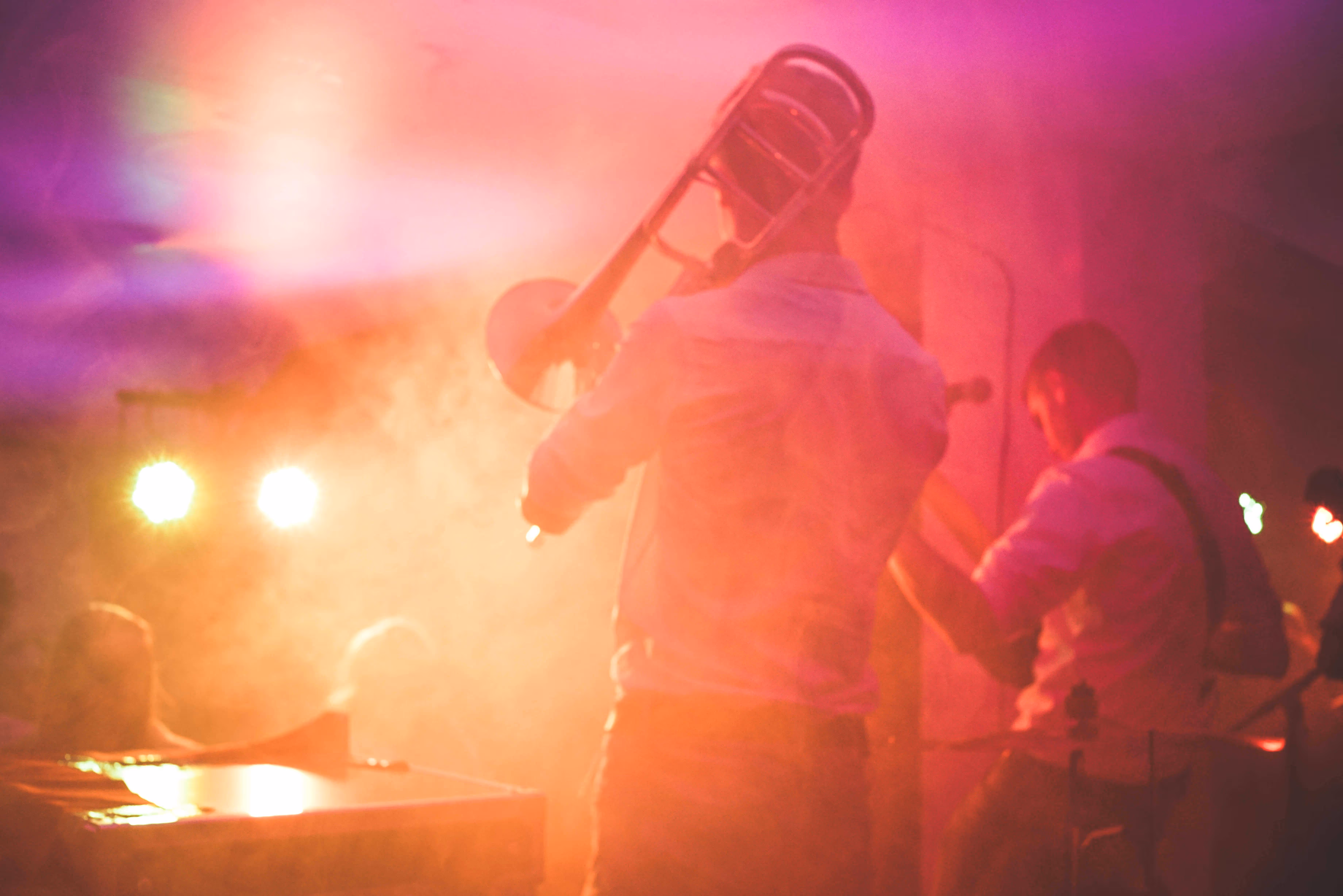 6 Best Digital Performer Plugins to Use in 2025