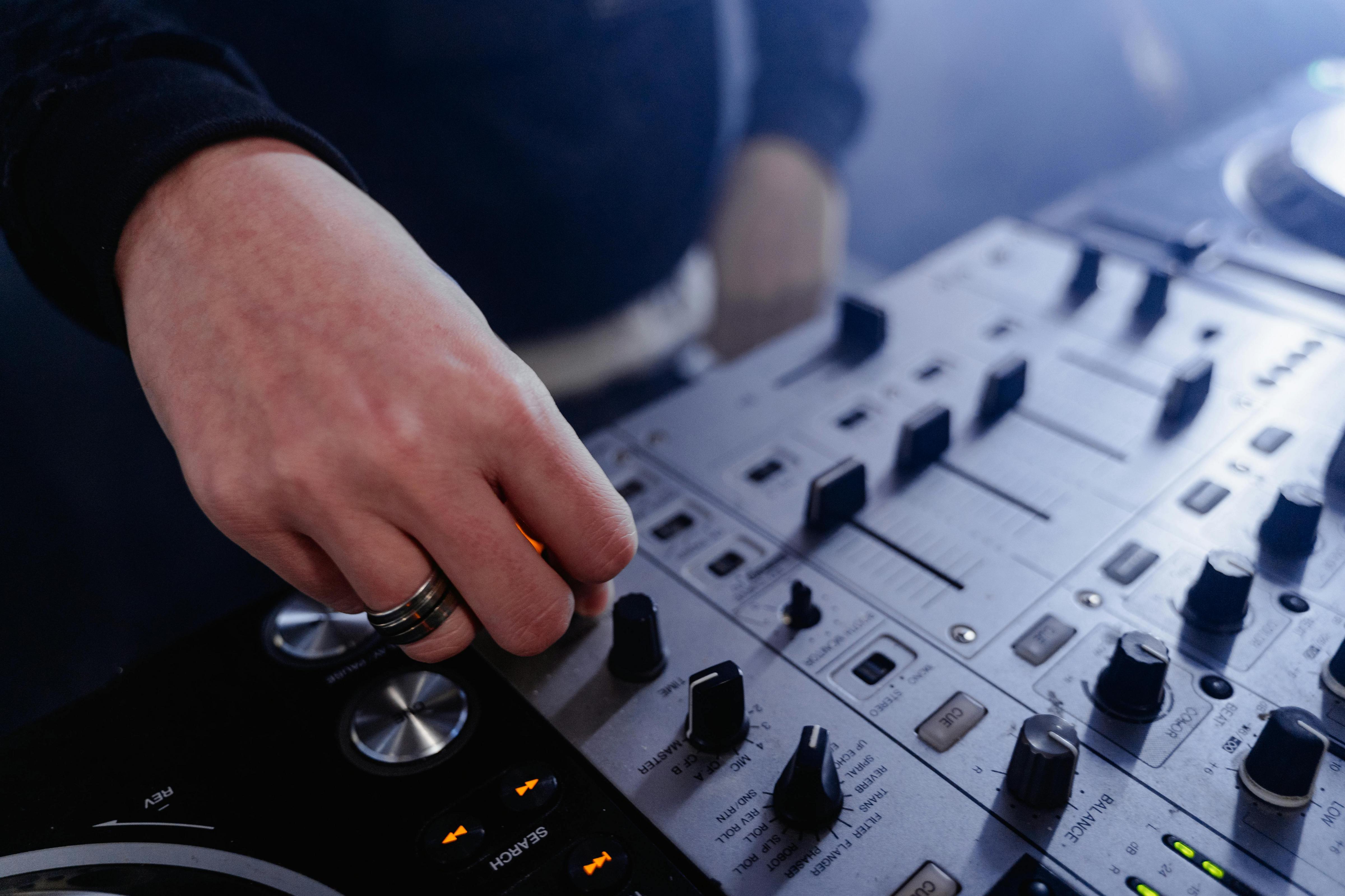 6 Studio One Plugins That Totally Crush It in 2025