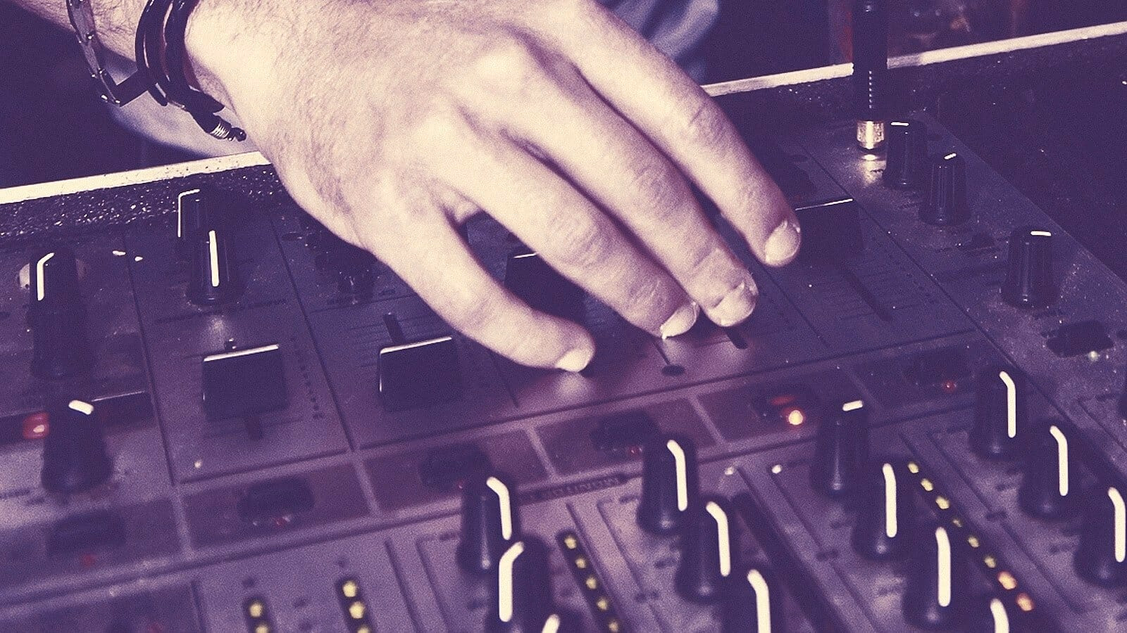 The 6 Best Cakewalk Samples and Loops in 2026