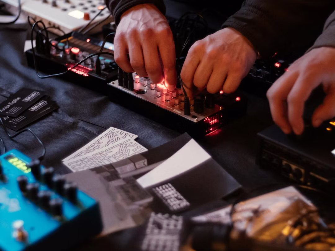 Hip Hop Drum Kits for Beginners: A Producer's Guide