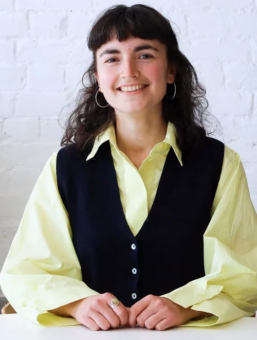 Naomi De Barr